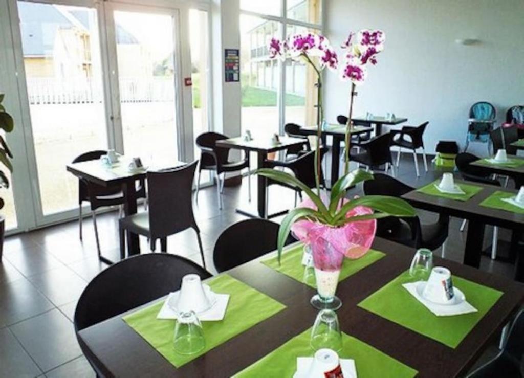 Le Fleur"H"On 11 D'Honfleur, T2 En Residence Avec Piscine, Wifi Et Parking Gratuits Équemauville Екстериор снимка